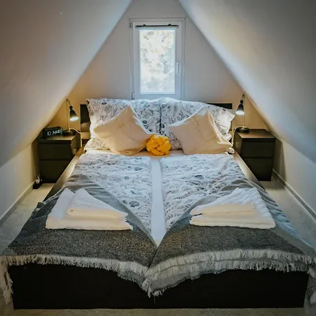 Mon Cherry Vendeghaz Tatil Evi